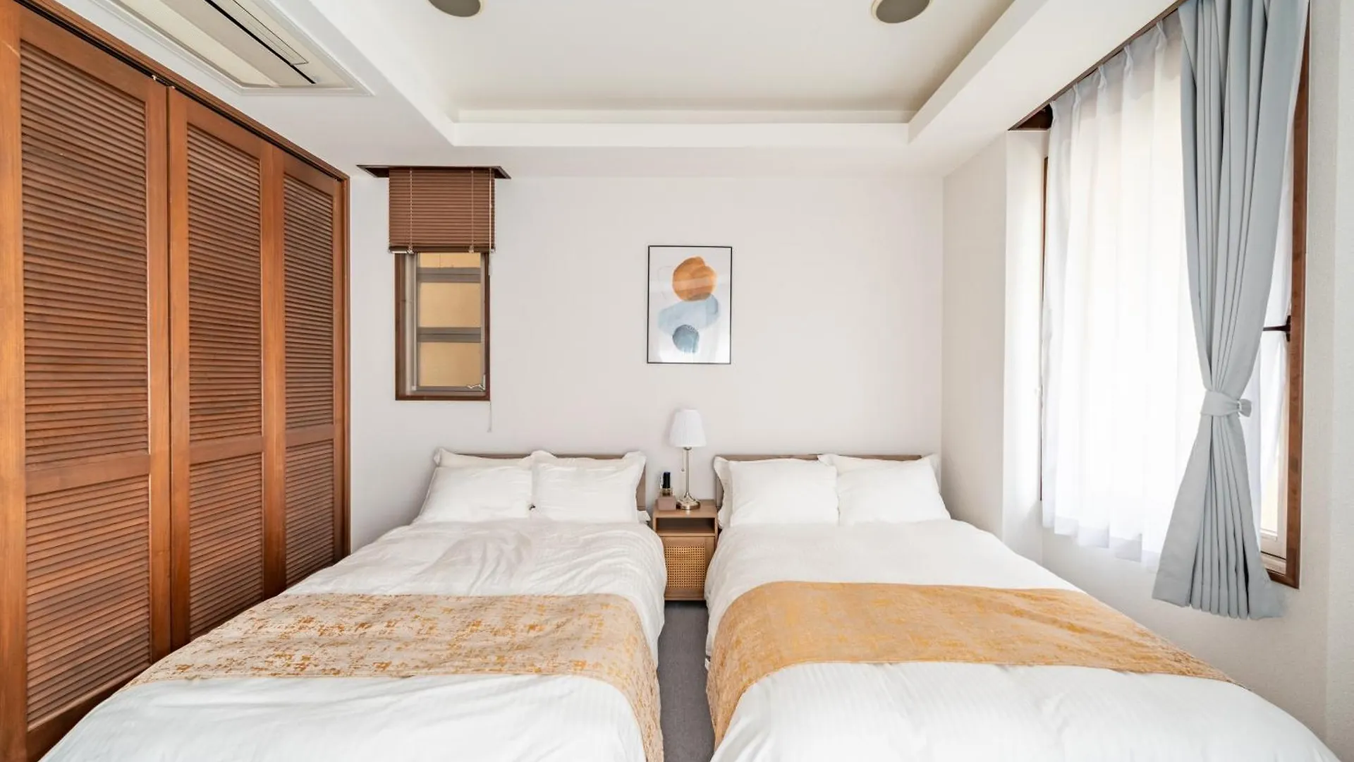 شقة Sweet House 105 Square Meters Of Single Floor Space 15 Minutes On Foot To Shinsaibashi Dotonbori 30 Minutes To Usj 7 Minutes To Umeda أوساكا