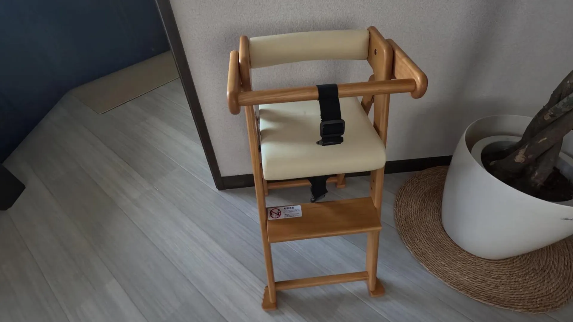 شقة Sweet House 105 Square Meters Of Single Floor Space 15 Minutes On Foot To Shinsaibashi Dotonbori 30 Minutes To Usj 7 Minutes To Umeda أوساكا اليابان