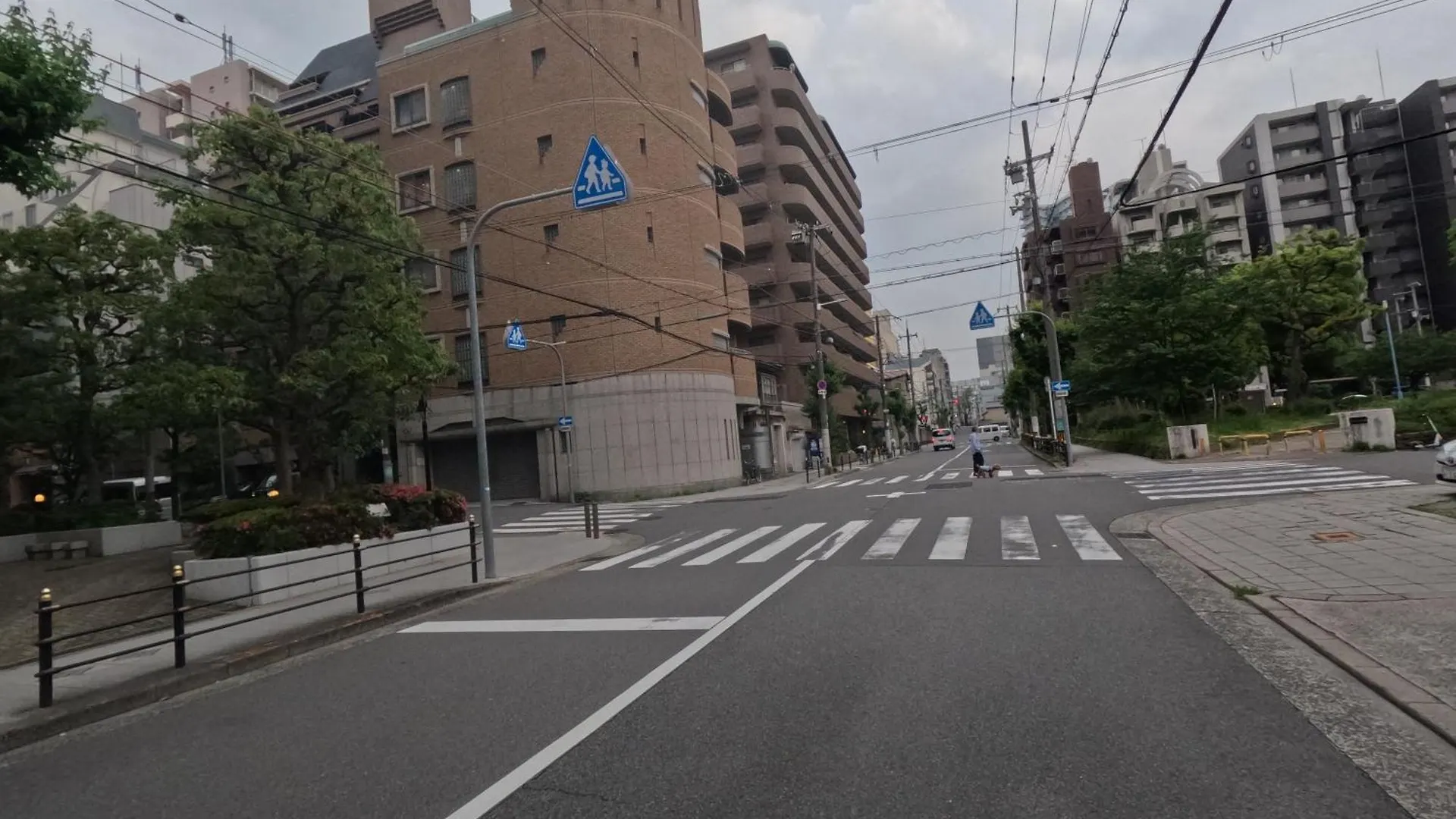 Sweet House 105 Square Meters Of Single Floor Space 15 Minutes On Foot To Shinsaibashi Dotonbori 30 Minutes To Usj 7 Minutes To Umeda أوساكا شقة